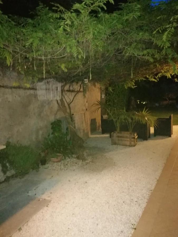 كابرينو فيرونيسي B&B Al Sentiero المظهر الخارجي الصورة